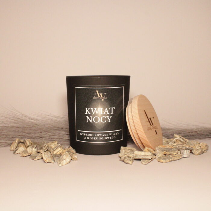 Kwiat Nocy - Świeca Sojowa