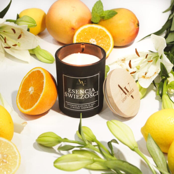 Świeca sojowa Esencja Świeżości w matowym czarnym szkle – AV Light Candle Sense 200 ml.