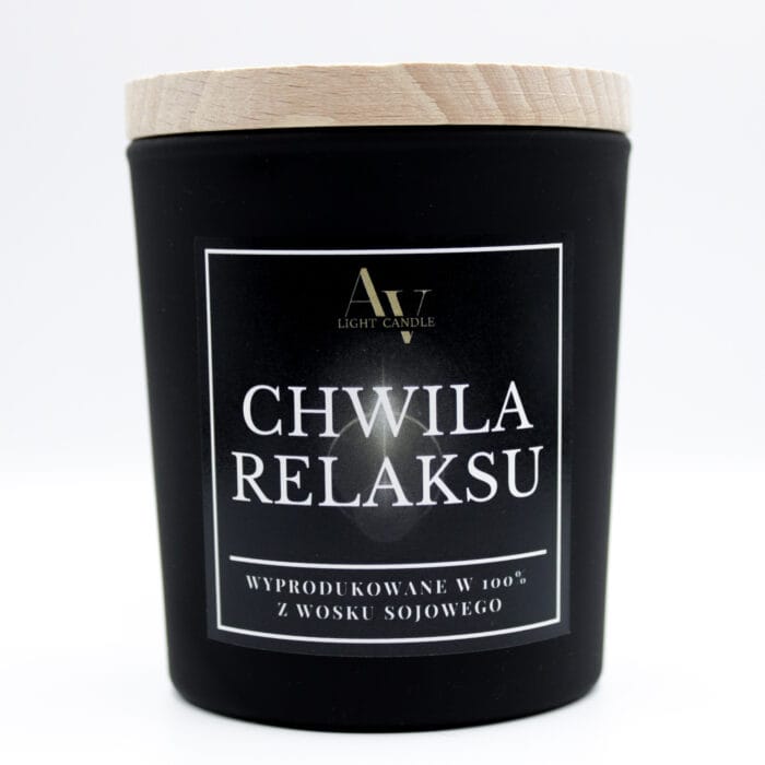 Świeca sojowa Chwila Relaksu AV Light Candle kolekcja Ember 130 ml w czarnym szkle z drewnianym wieczkiem